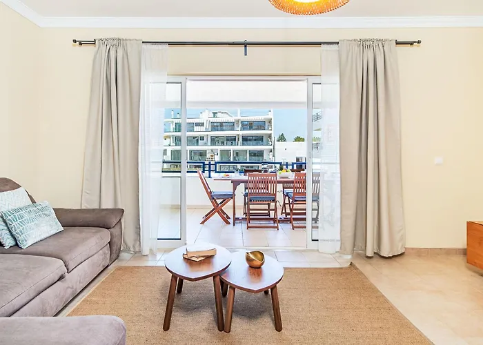 Mediterraneo By Interhome